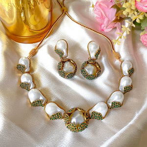 Moti-e-Phool Necklace Set - Emerald Gilt
