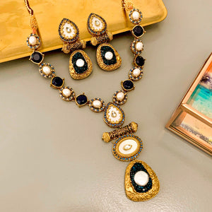 By La Lueur | S-57 | Rang-e-Deewan Pearl Mughal Charm Necklace - Midnight Blue