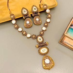 By La Lueur | S-57 | Rang-e-Deewan Pearl Mughal Charm Necklace - Champagne