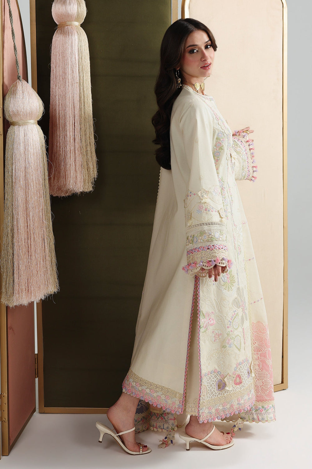 Qalamkar QFL-01 ELMA Festive Lawn Back