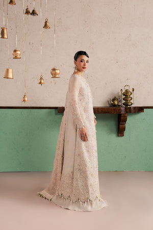 Aylin Sorelle Bellissa back