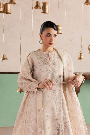 Aylin Sorelle Bellissa detail