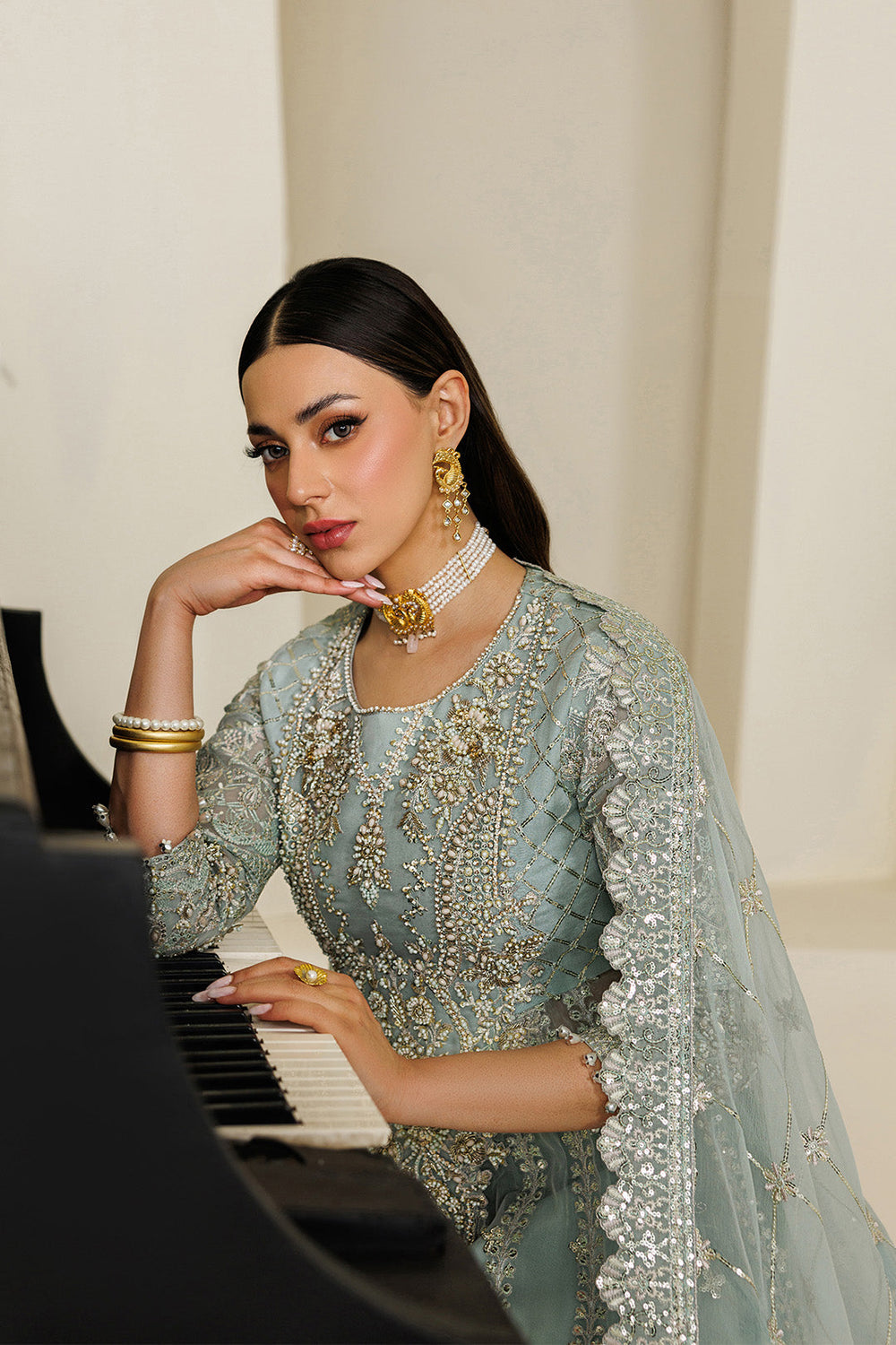 Alizeh Aymal | AZ-AA-02-SINOOR | Formal Luxury Suit