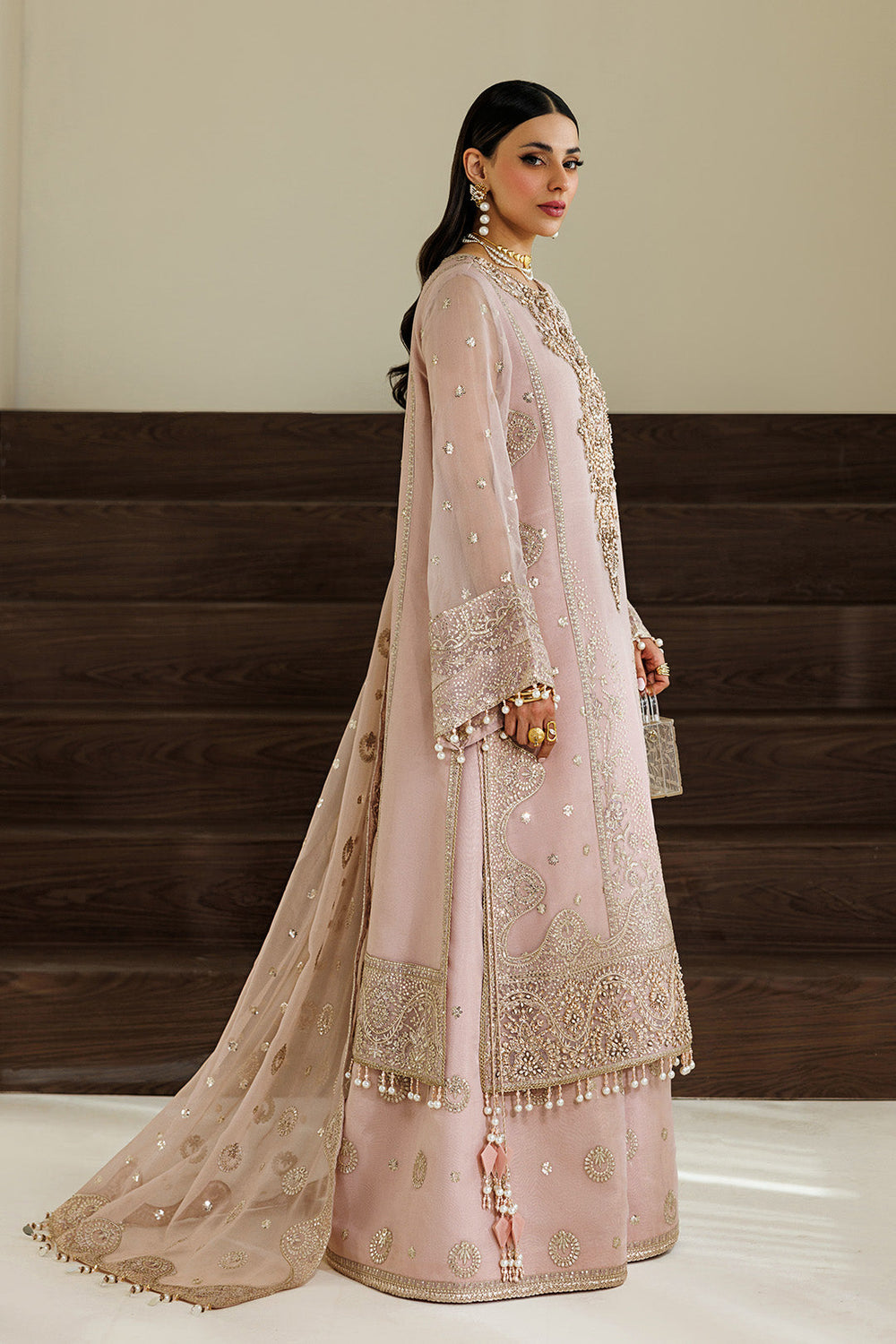 Alizeh Aymal | AZ-AA-08-REEF | Formal Luxury Suit