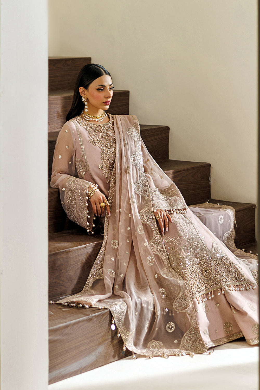 Alizeh Aymal | AZ-AA-08-REEF | Formal Luxury Suit