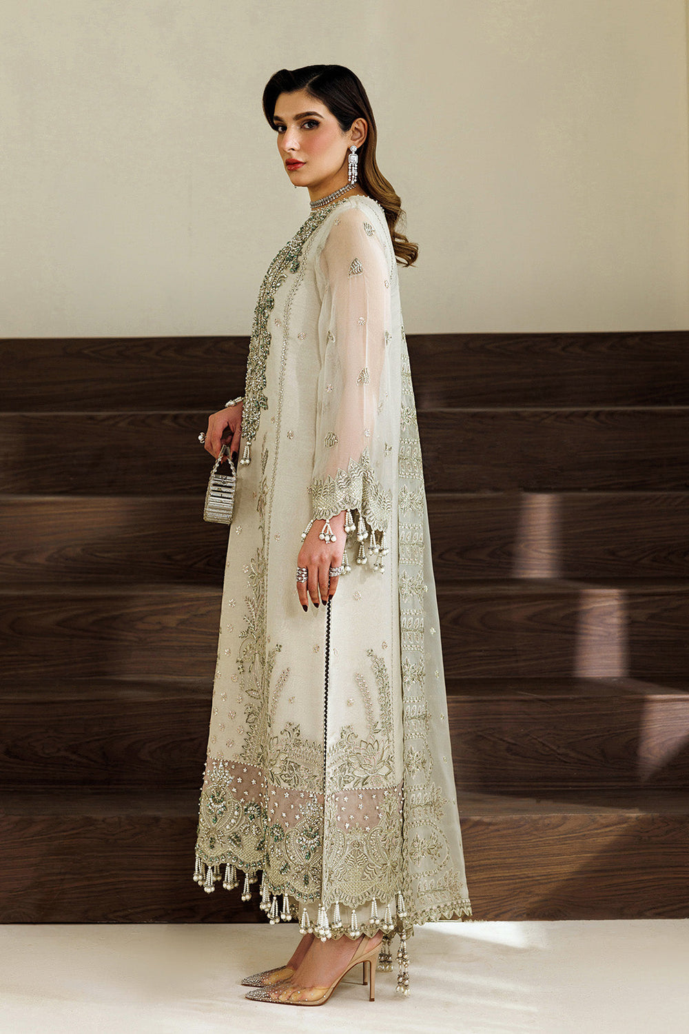 Alizeh Aymal | AZ-AA-06-NAVYA | Formal Luxury Suit