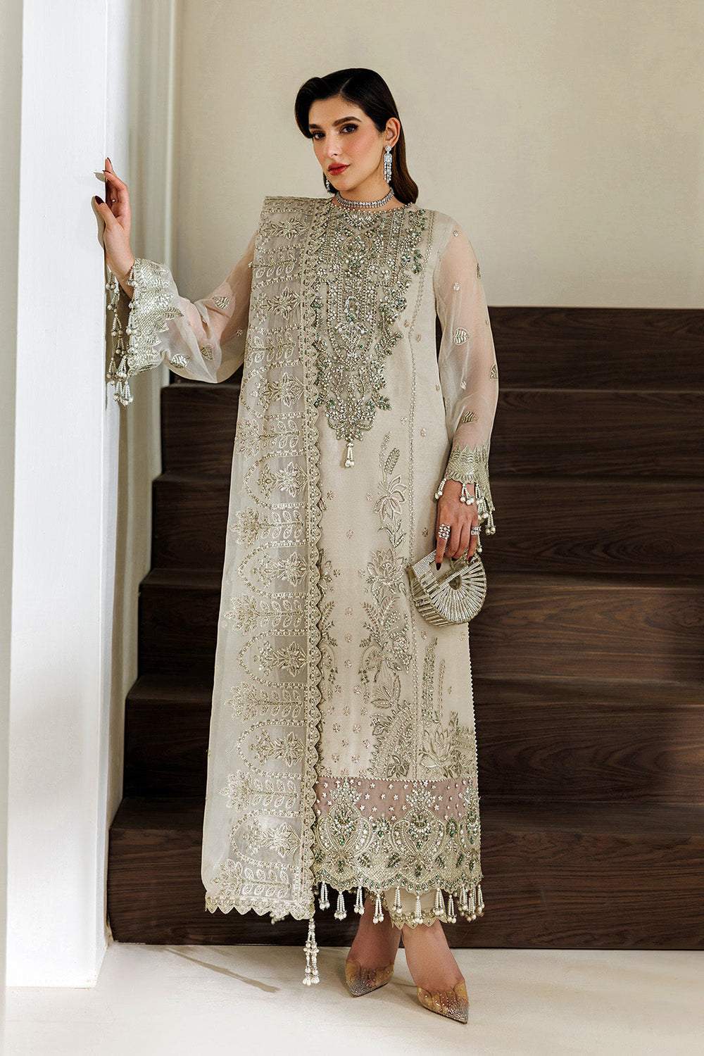 Alizeh Aymal | AZ-AA-06-NAVYA | Formal Luxury Suit