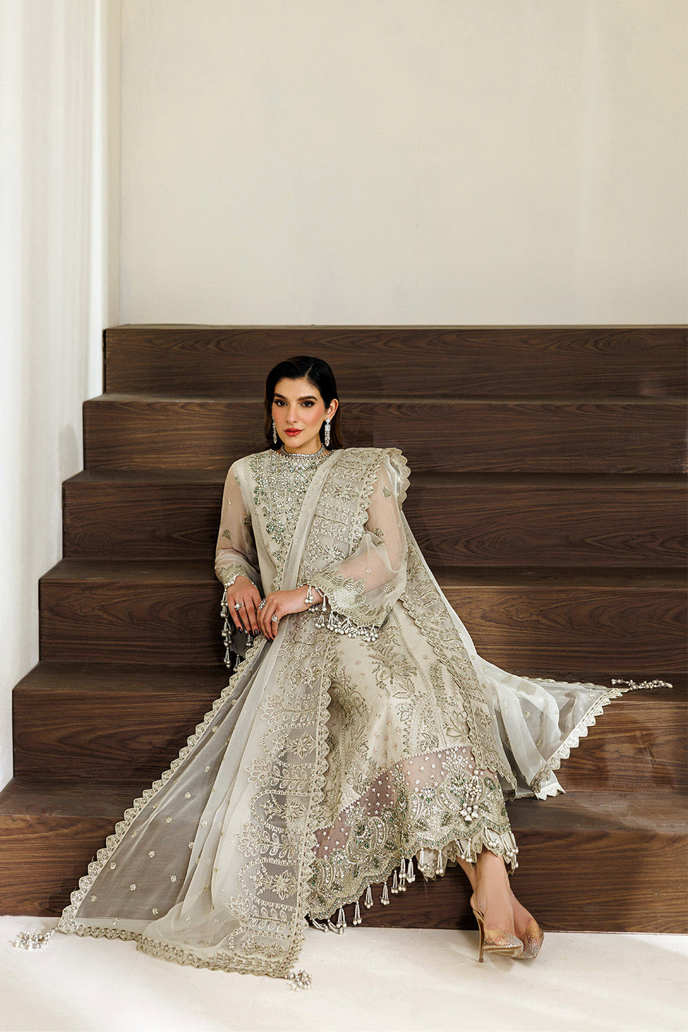 Alizeh Aymal | AZ-AA-06-NAVYA | Formal Luxury Suit