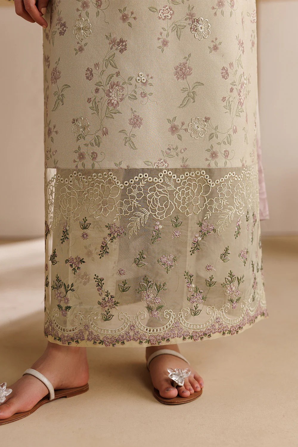 Esra | AZ-DT-26-21 | Daastan Edit 2 Stitched Suit