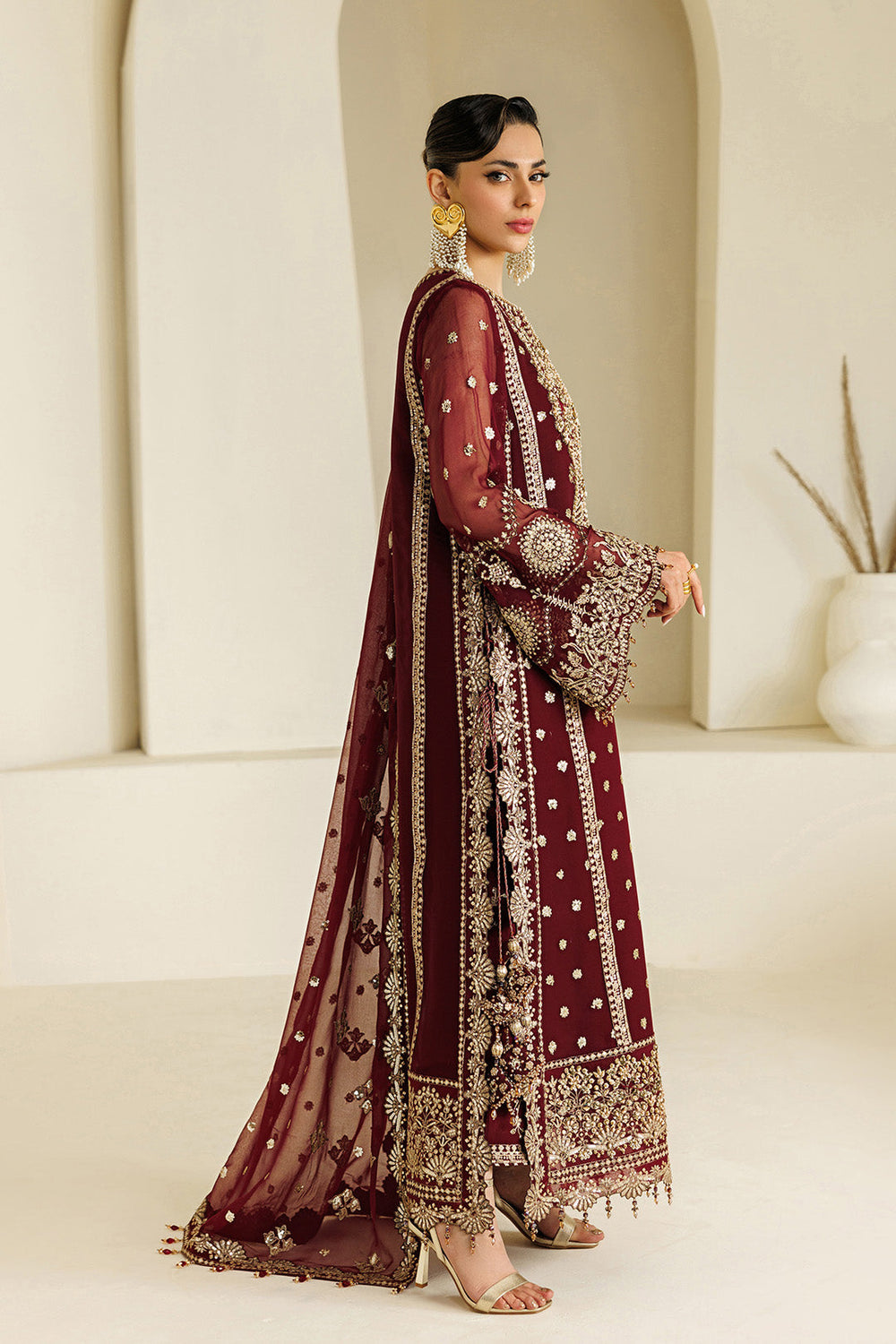 Alizeh Aymal | AZ-AA-03-LIRA | Formal Luxury Suit