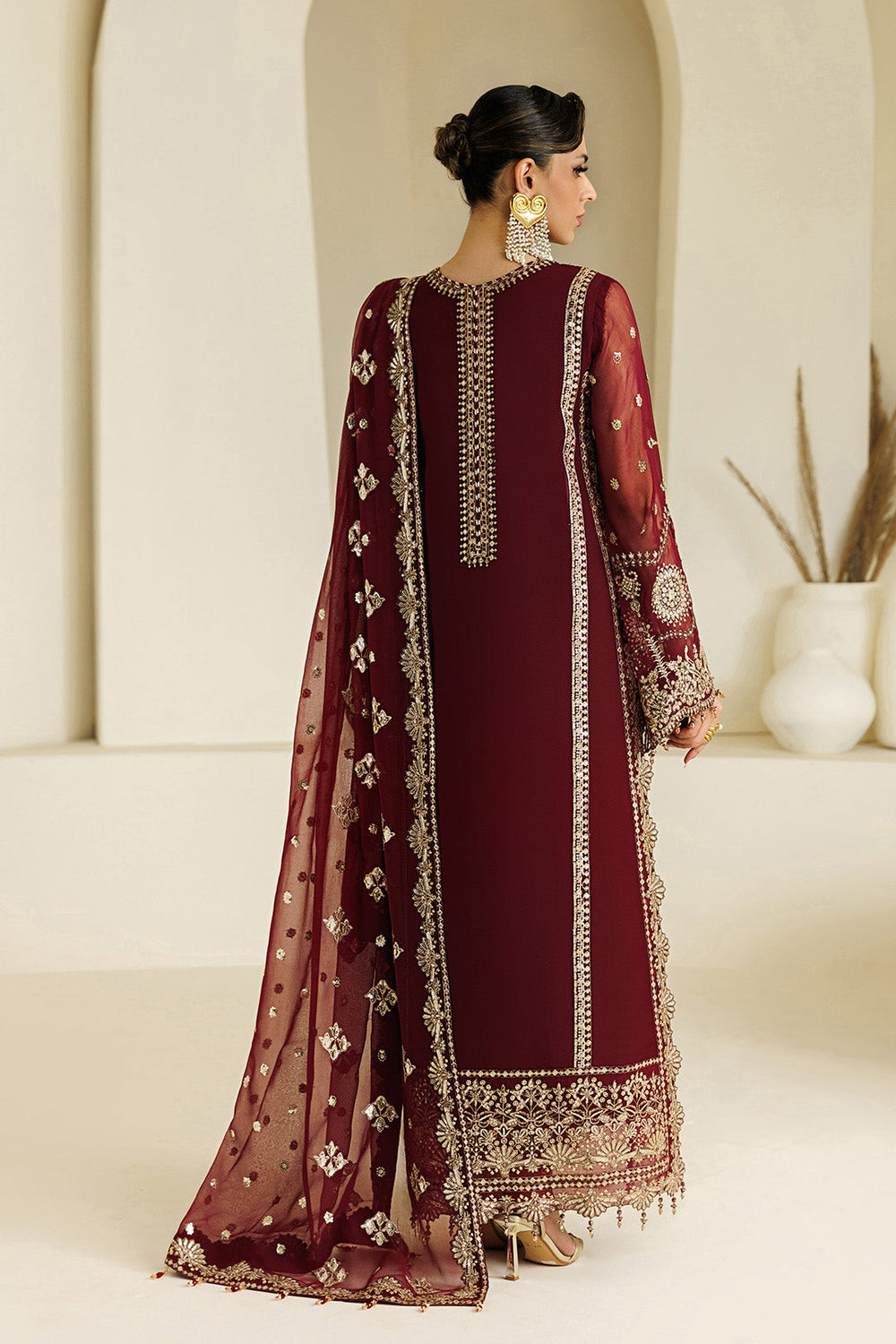 Alizeh Aymal | AZ-AA-03-LIRA | Formal Luxury Suit