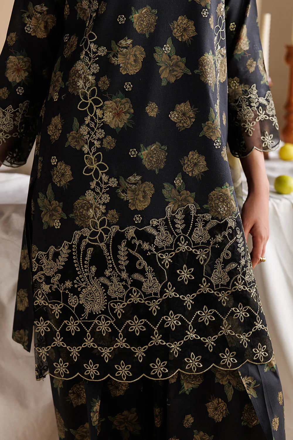 Esra | AZ-DT-26-27 | Daastan Edit 2 Stitched Suit