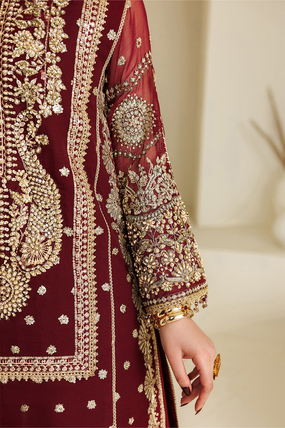 Alizeh Aymal | AZ-AA-03-LIRA | Formal Luxury Suit