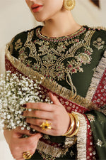 Alizeh Aymal | AZ-AA-07-HYAN | Formal Luxury Suit