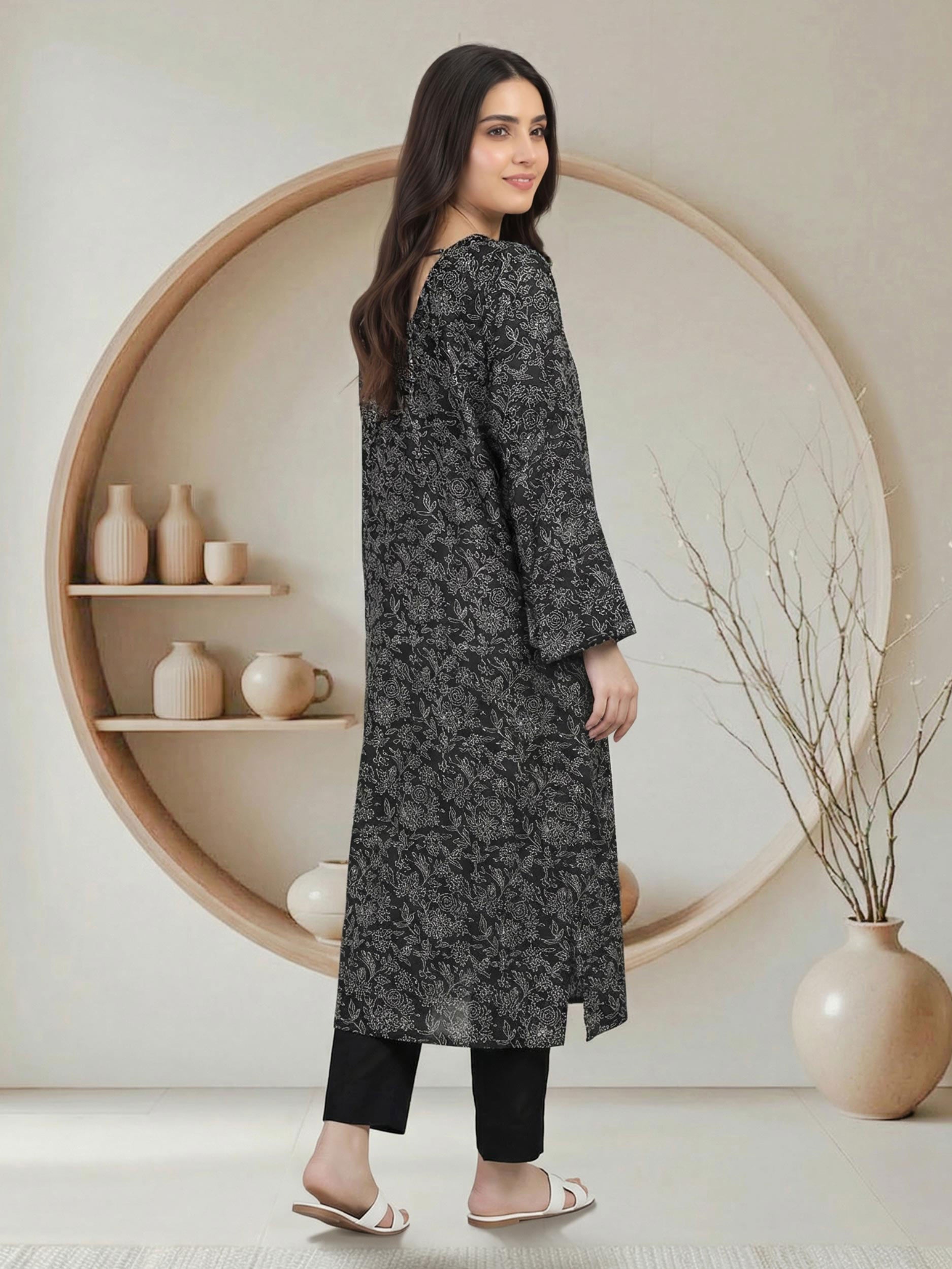 Limelight | AZ-LL-A2375KF-3 | Silk Kaftan - Black
