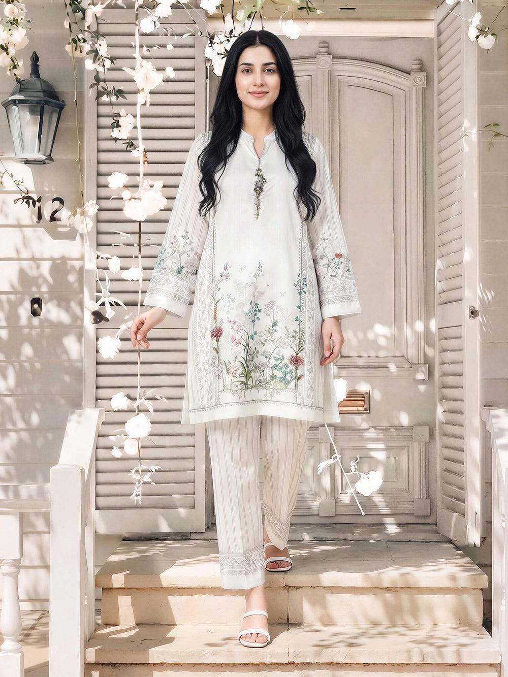 Limelight | AZ-LL-A5483ST-3 | 2 Piece Silk Suit - Off White