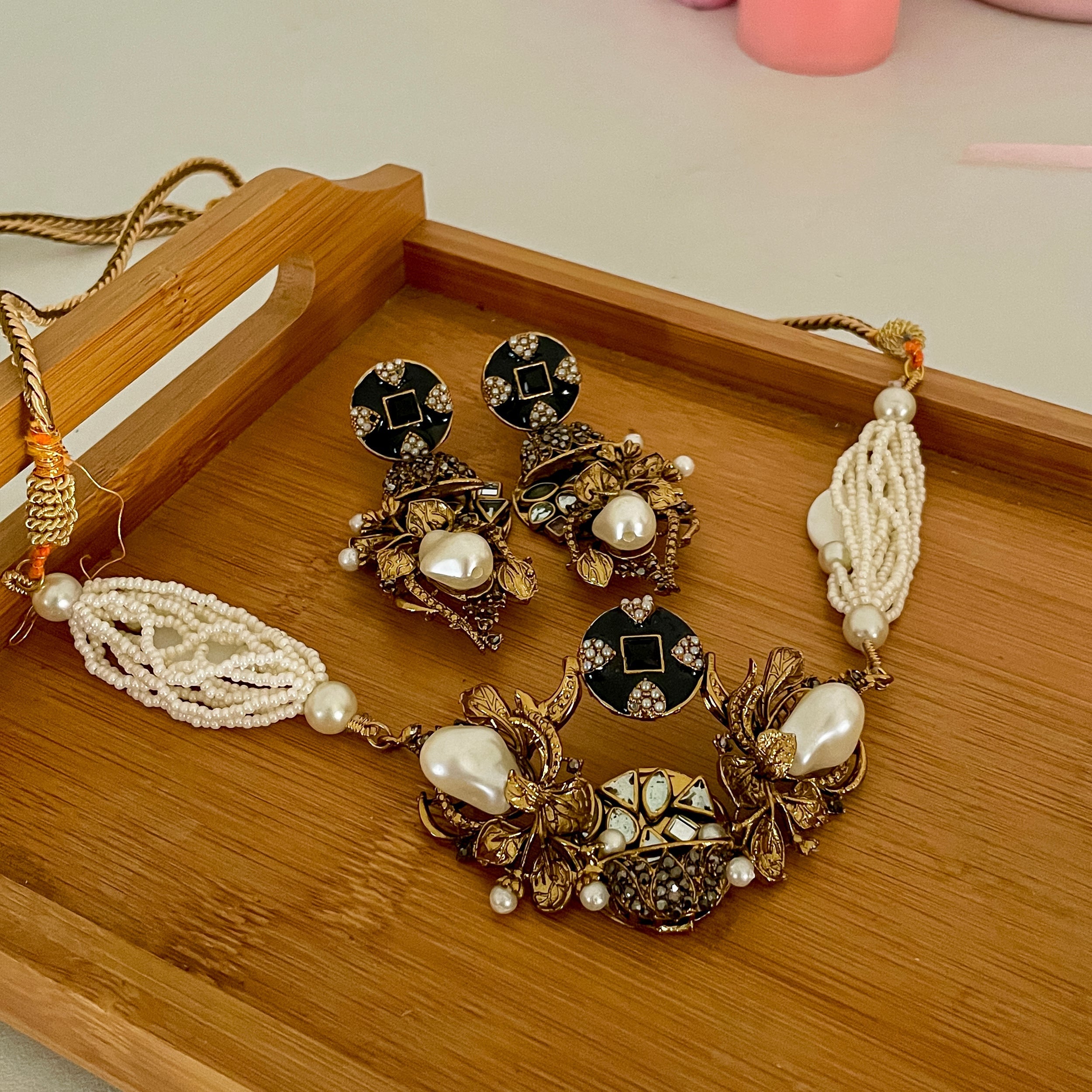 Hoorum Choker Set - Onyx
