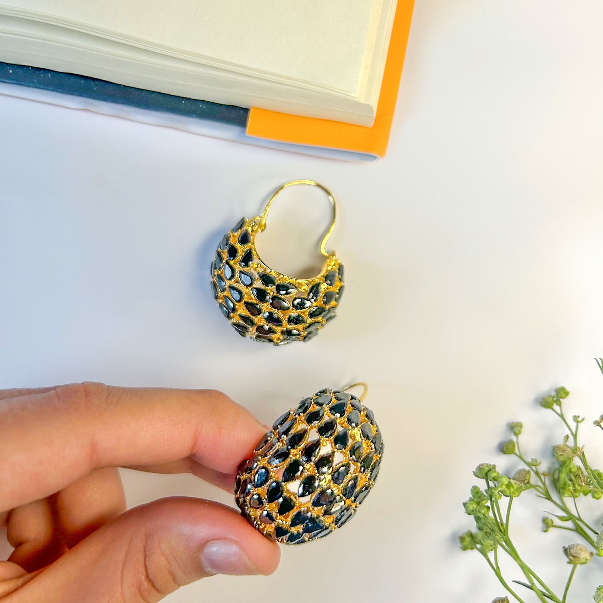 By La Lueur | Chandrika Earrings - Onyx