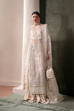Emaan Adeel Howlite