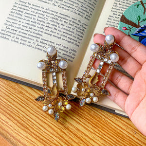 By La Lueur | ER-113 | Ayla Earrings - Champagne