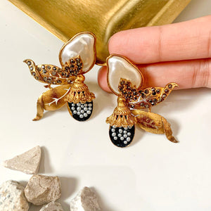 By La Lueur | ER-86 | Husn-e-Dil Earrings - Onyx Gilt