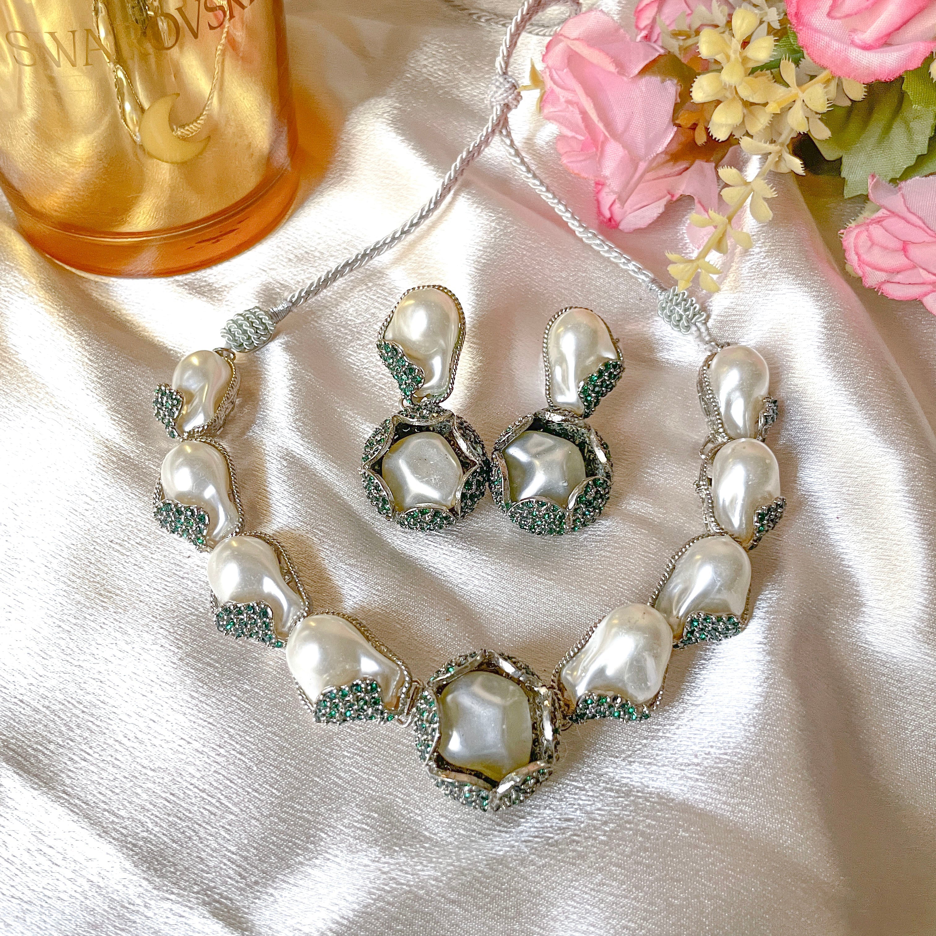 Moti-e-Phool Necklace Set - Emerald Mist