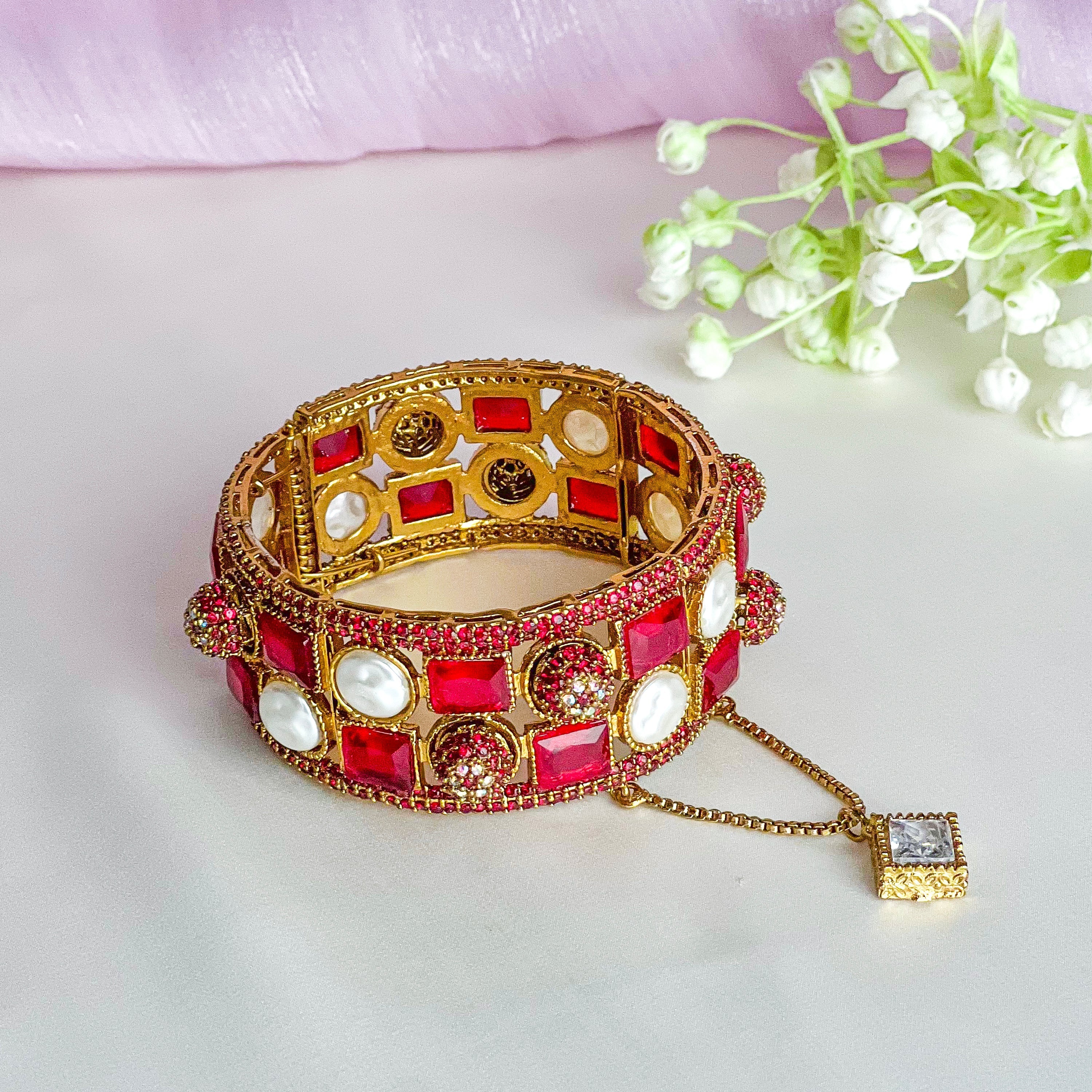 By La Lueur | BN-56 | Gohar-e-Kanghan - Ruby