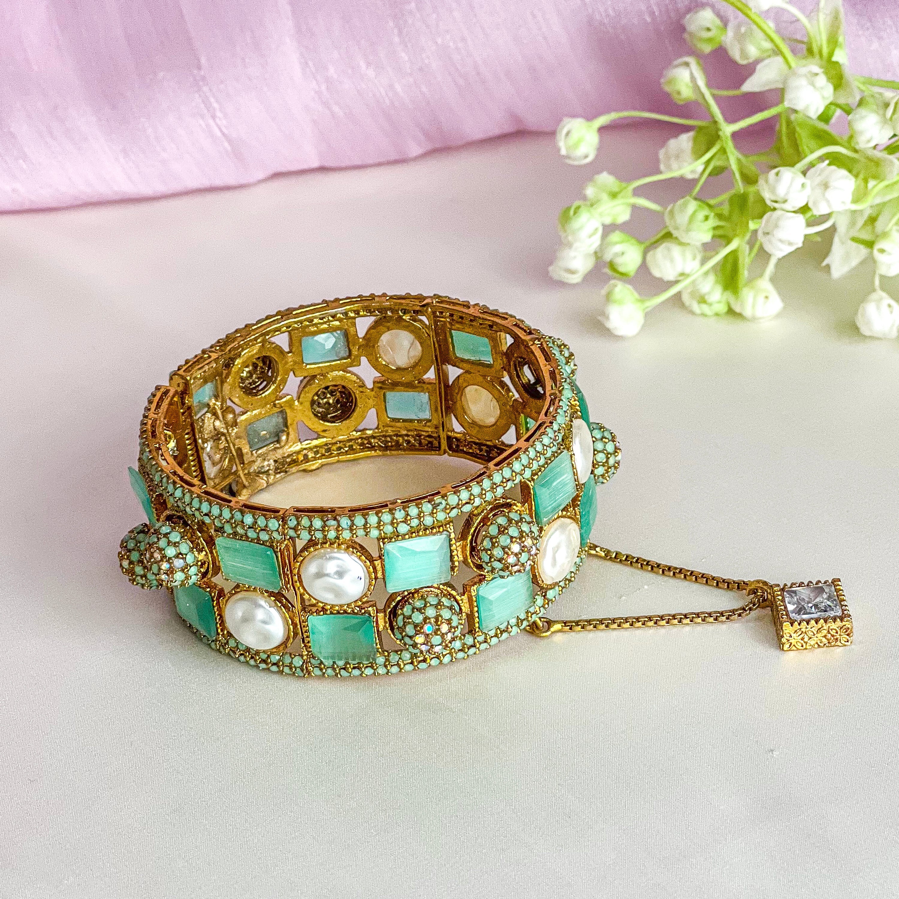 By La Lueur | BN-56 | Gohar-e-Kanghan - Seafoam