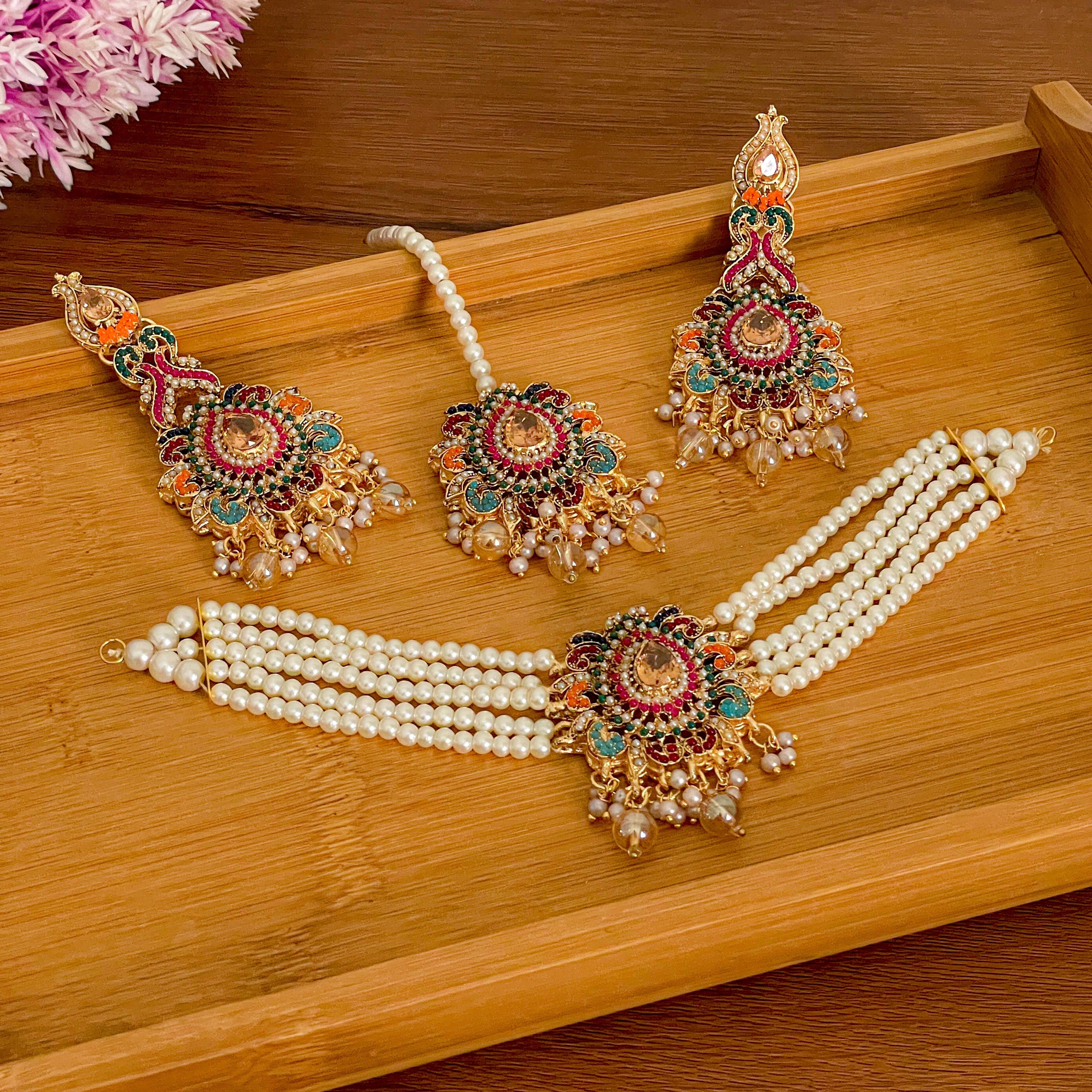 Jashn-e-Bahara Choker Set - Champagne
