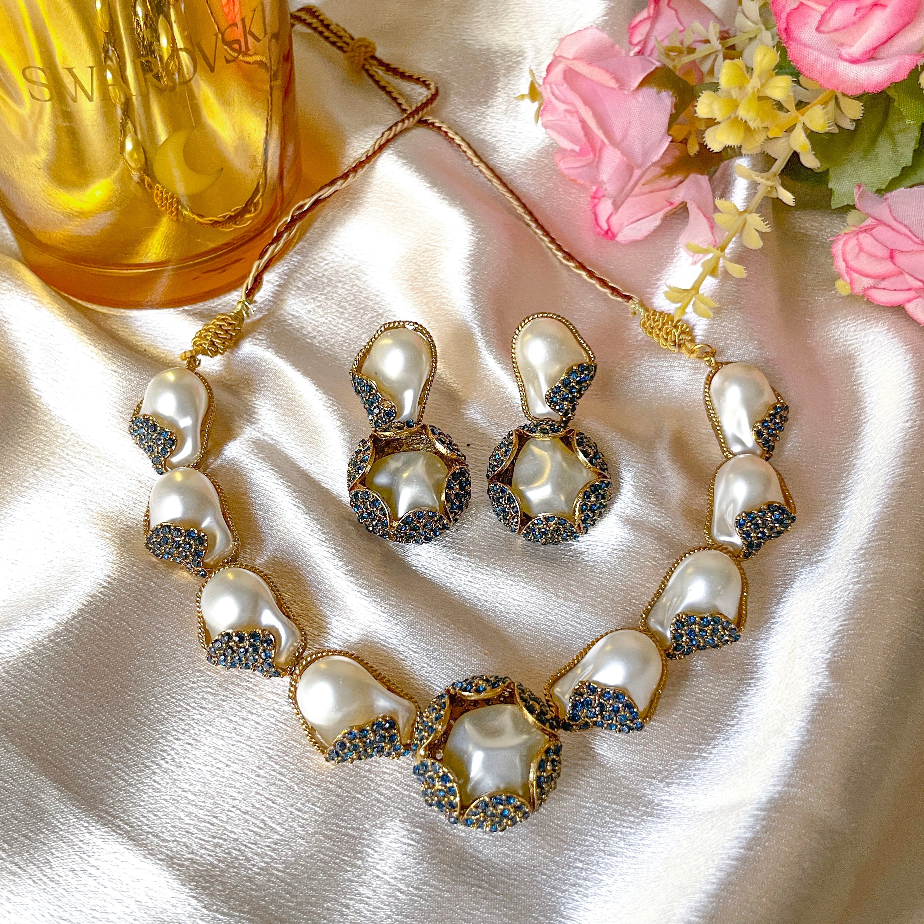 Moti-e-Phool Necklace Set - Midnight Gilt