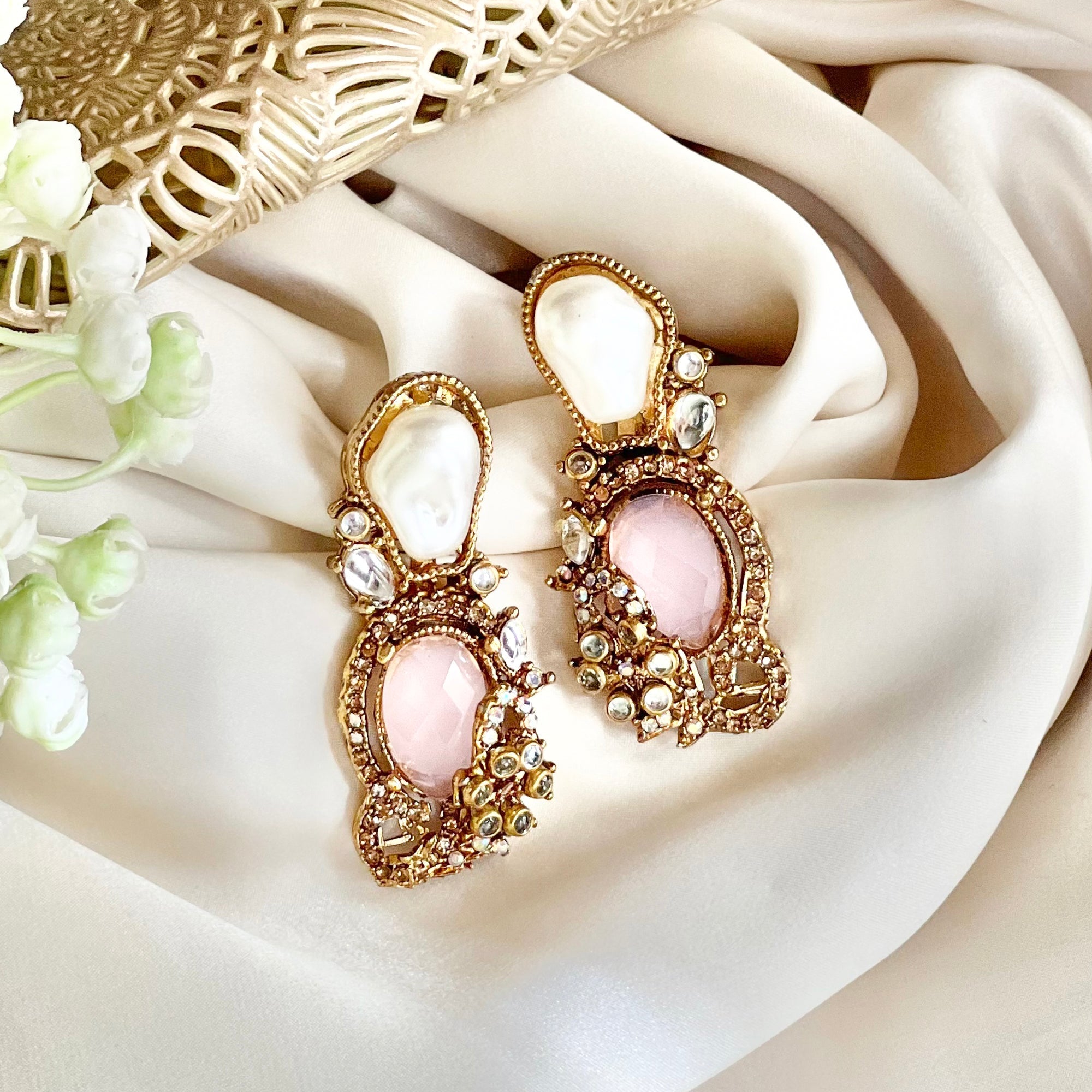 By La Lueur | ER-161 | Motiya Earring