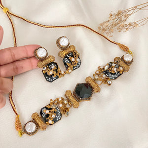 Shan-e-Heera Choker Set - Onyx