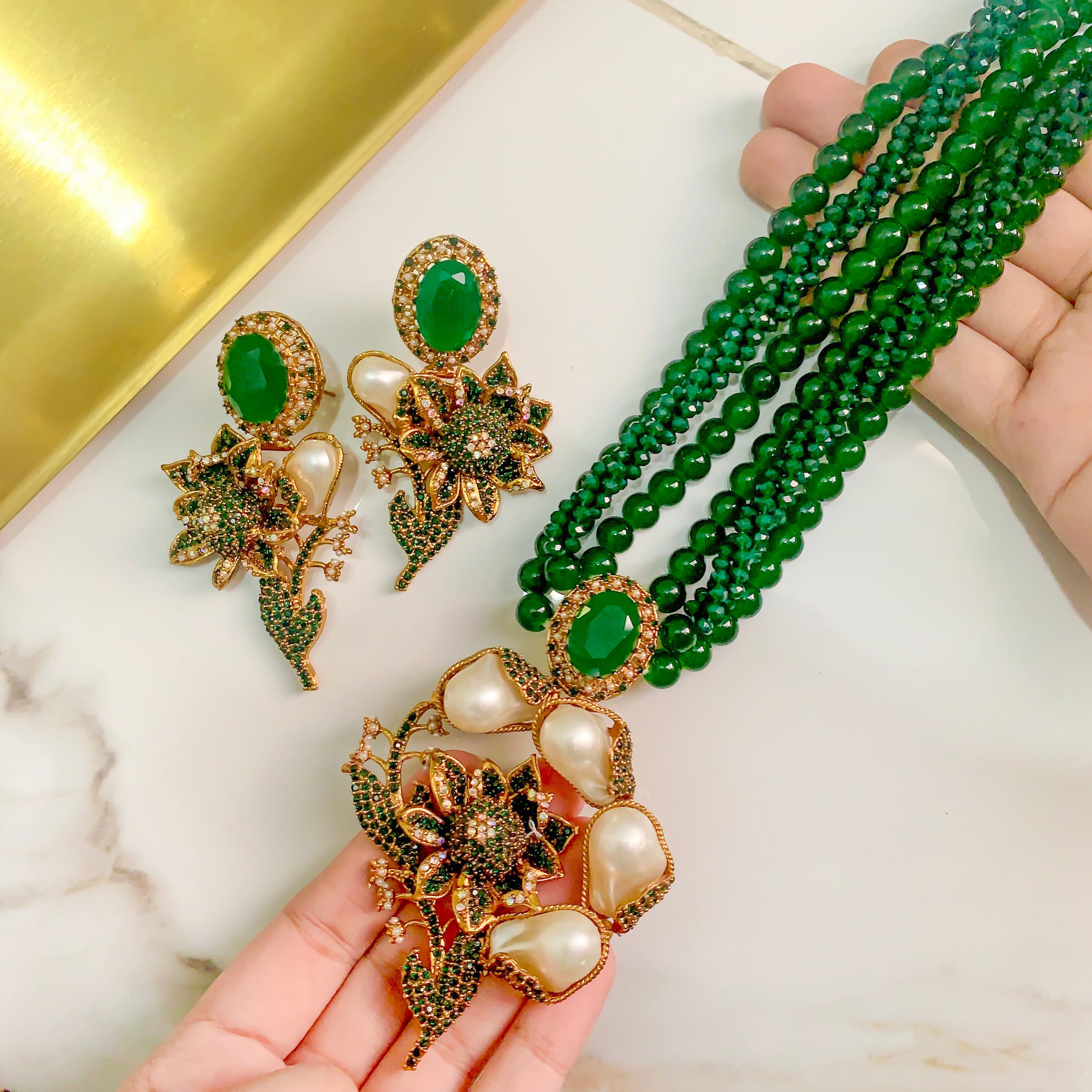 By La Lueur | S-67 | Sahira Mala Set - Emerald Green