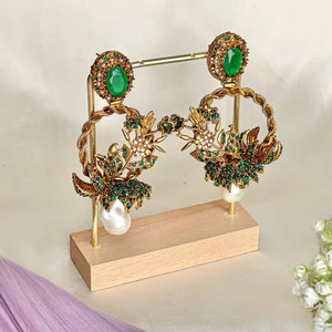 By La Lueur | Shafaq Earrings - Emerald Green