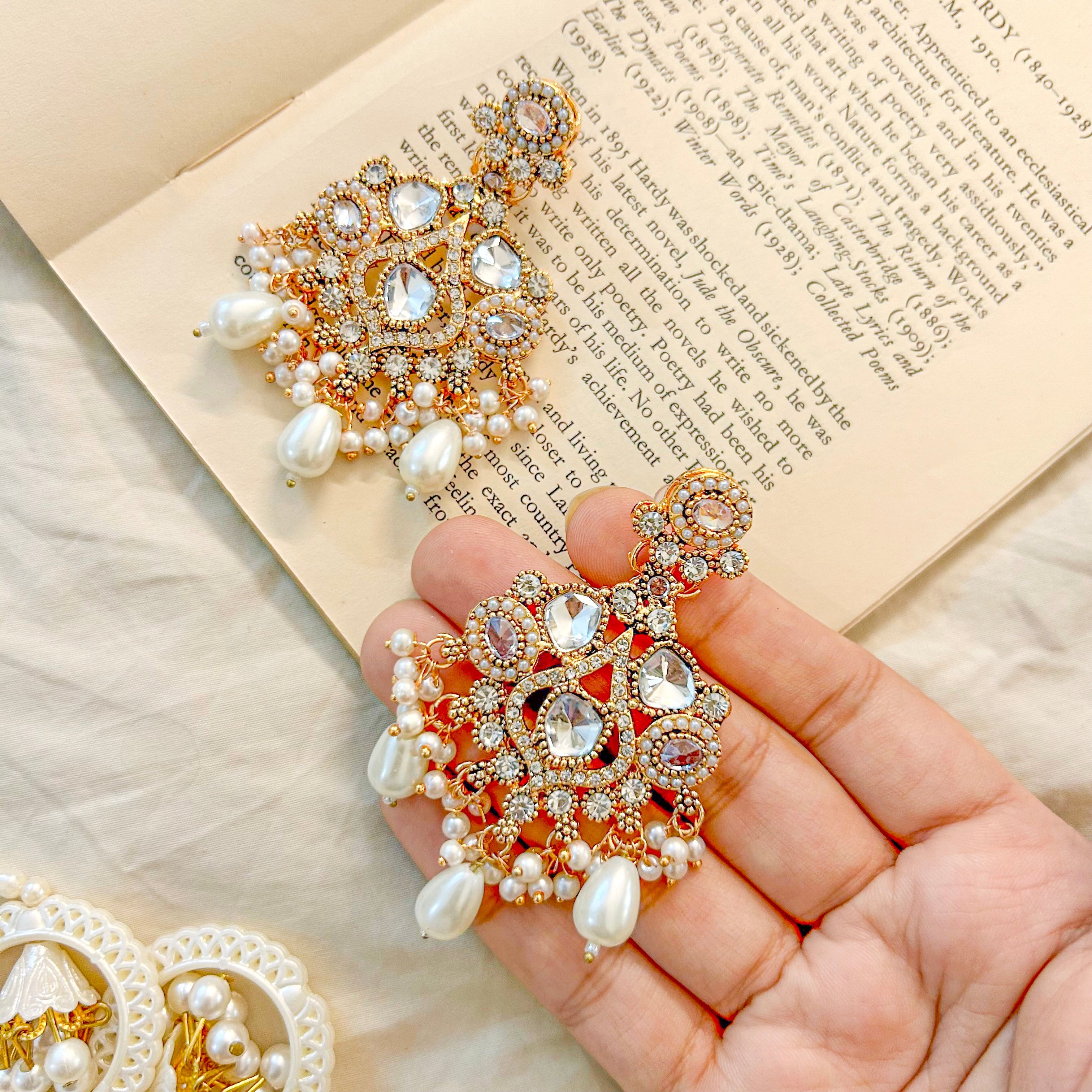 By La Lueur | Sheeshmahal Earrings - Pearl White