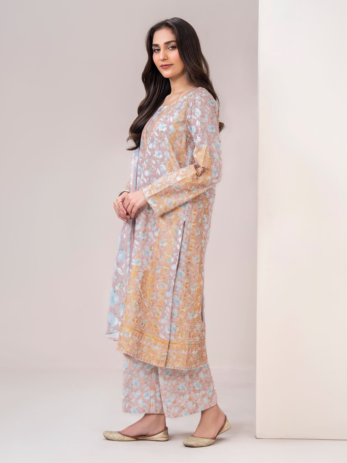 Limelight Pink khaddar printed 3 piece stitched suit AZ-LL-U4601-P