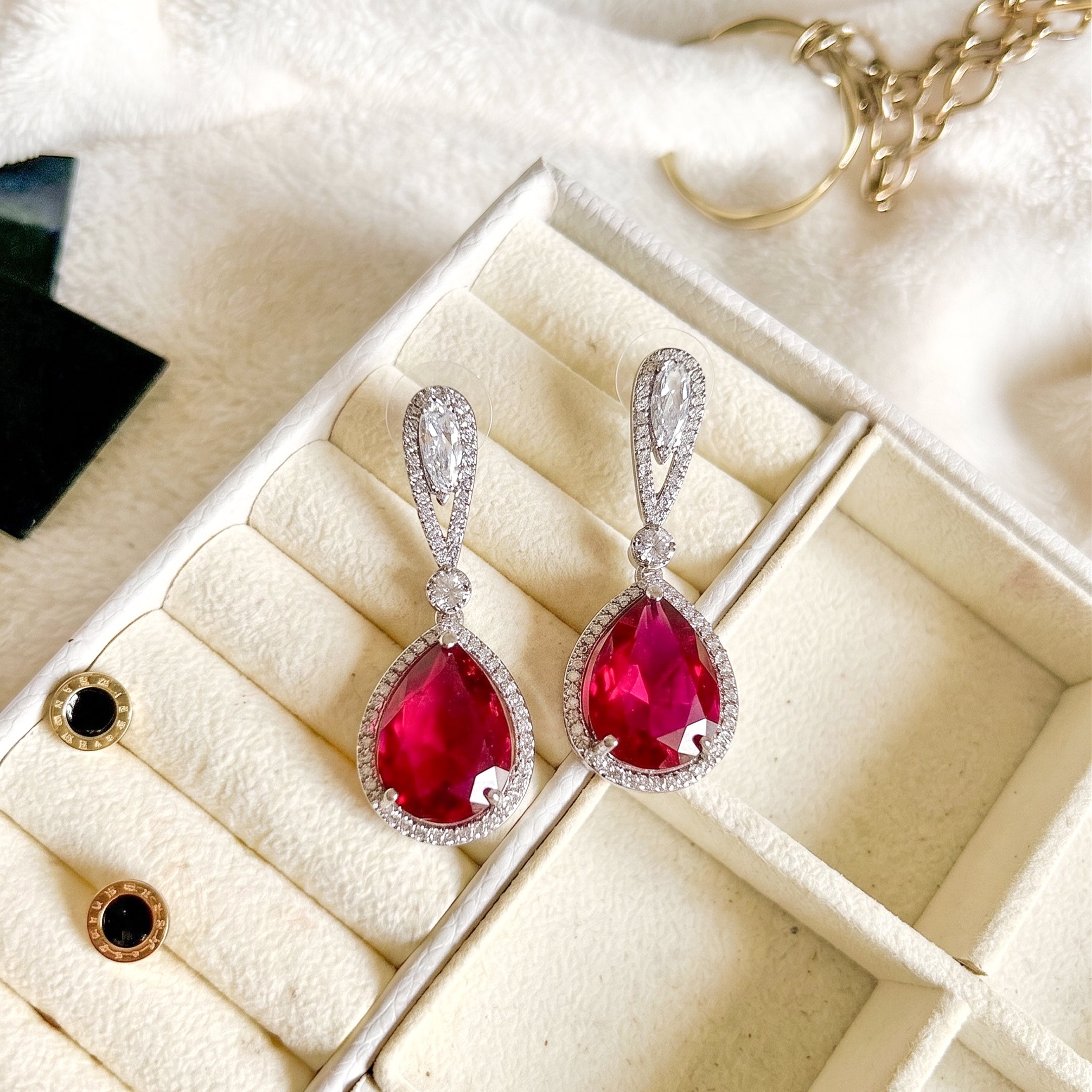 By La Lueur | ER-169 | Wasl Earring