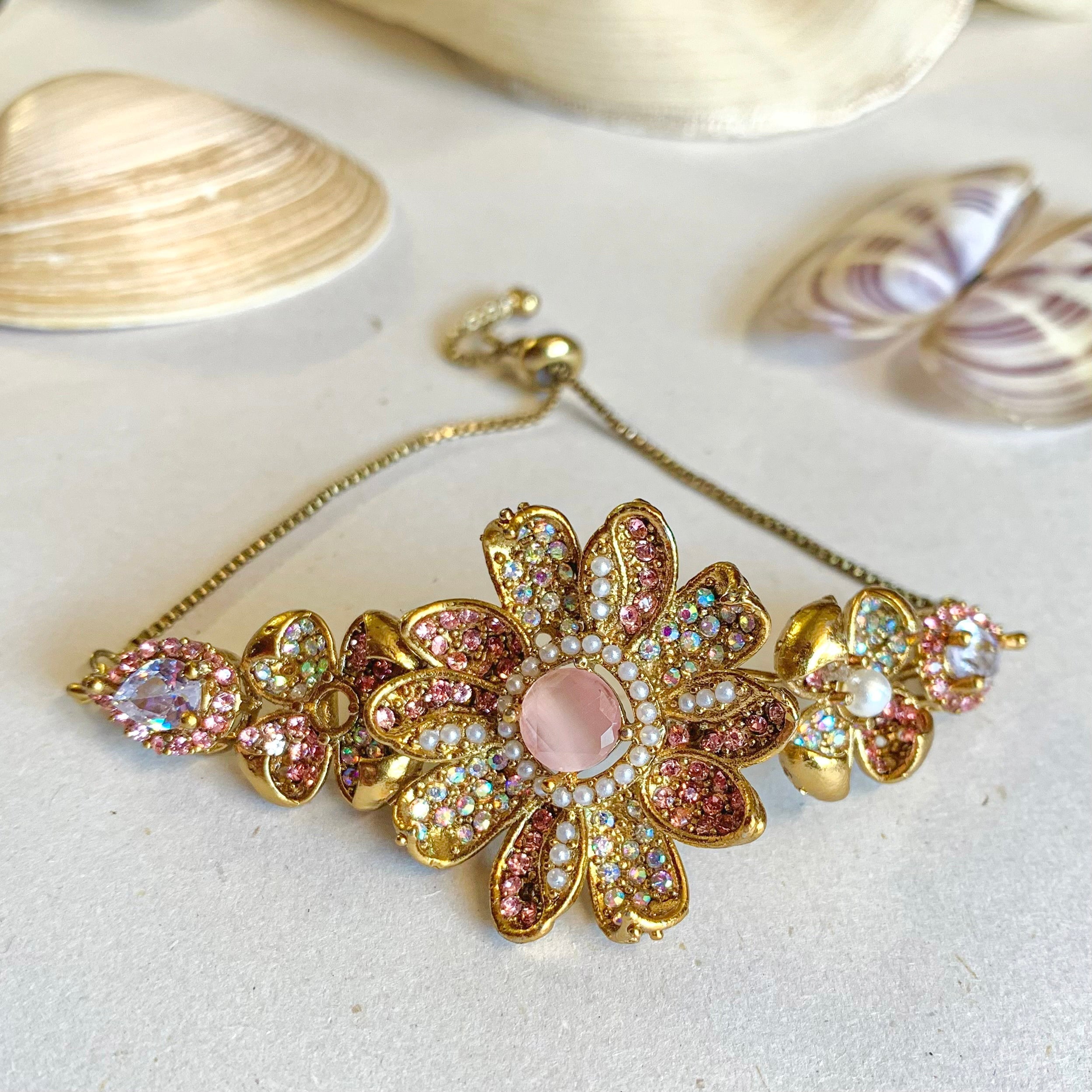 By La Lueur | BR-24 | Zeenat-e-Gul Bracelet - Rose